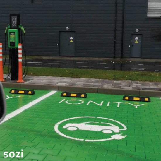 Светлоотразителен паркинг ограничител / стопер 60/15/10 см.