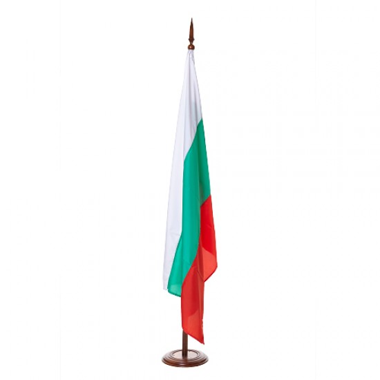 Wooden flagpole for one flag