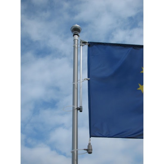 Aluminium flagpole Windtracker with winch